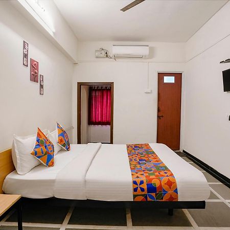 נאסיק Fabhotel Saubhagya Inn מראה חיצוני תמונה